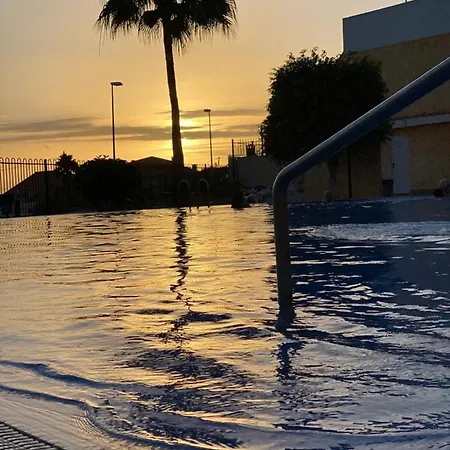 Apartment Golden Ocean View & Pool *