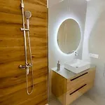 Golden Ocean View & Pool Apartamento