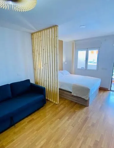 Apartman Golden Ocean View & Pool